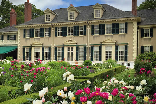 Hidene exterior and gardens